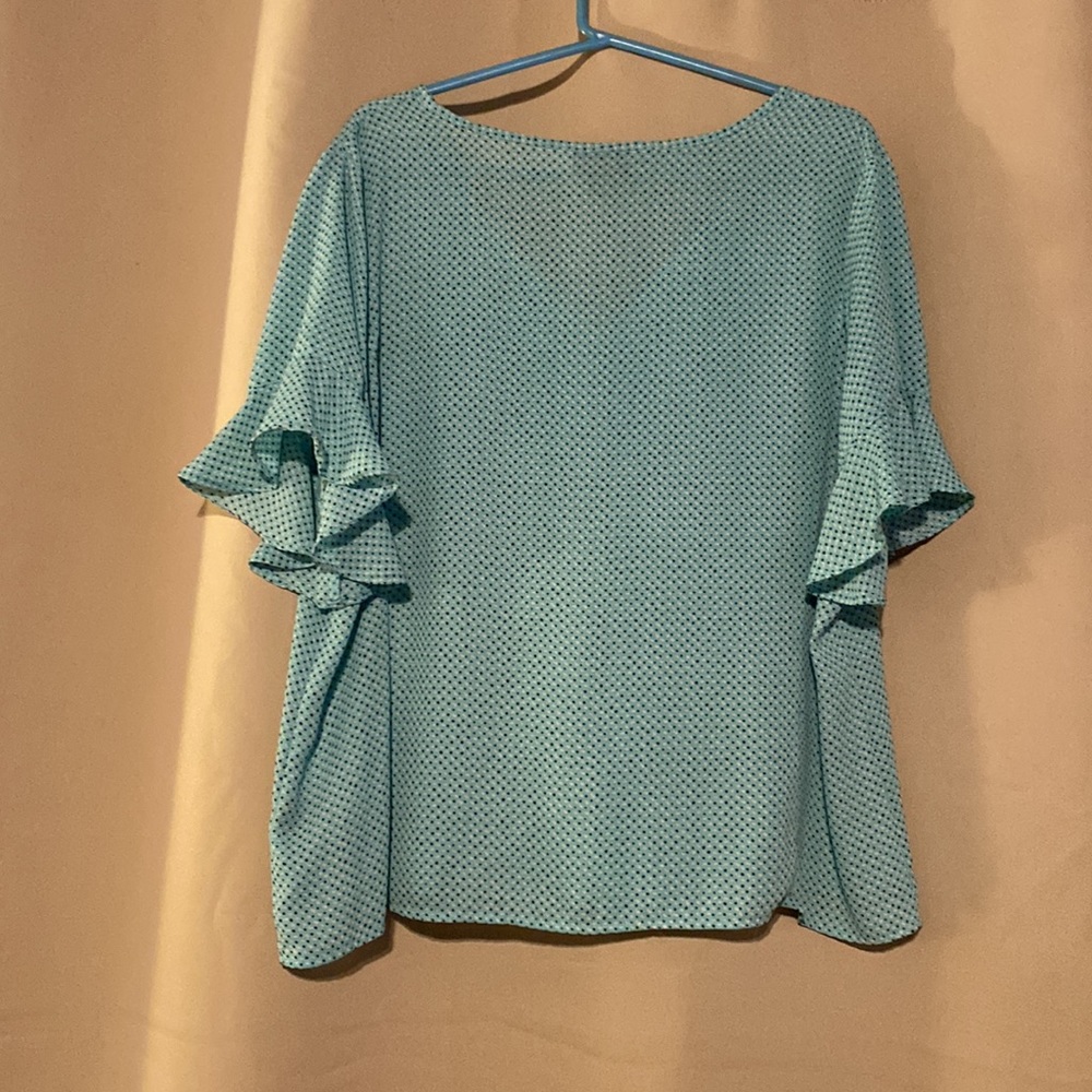Women’s size blouse - Picture 5 of 5
